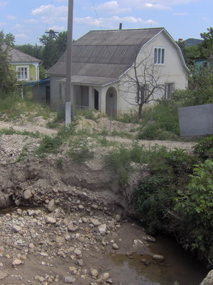 Река все ближе к дому