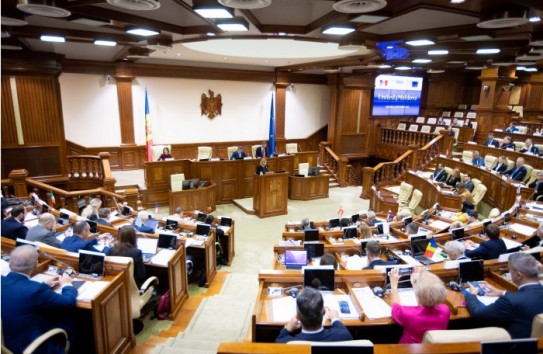 {Европейские чиновники во второй раз едины за Молдову: принята резолюция в поддержку } Молдавские Ведомости