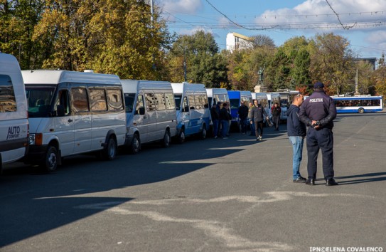 {Перевозчики протестуют против нового кодекса от Спыну} Молдавские Ведомости