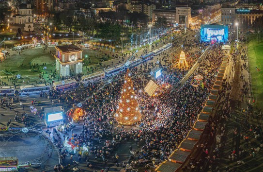 {Новогодний праздник на ПВНС начнется в 20.30} Молдавские Ведомости