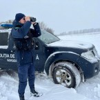 Движение на дорогах по-прежнему затруднено