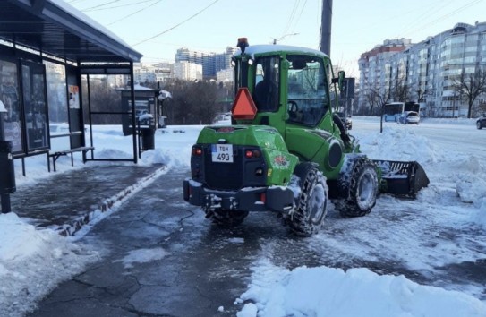 {В Кишиневе продолжается уборка снега} Молдавские Ведомости