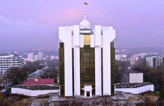 {Почему от нас скрывают бюджеты парламента, правительства, президента, прокуратуры?} Молдавские Ведомости