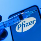 Суд с Pfizer: никому не нужные вакцины разорят Румынию 