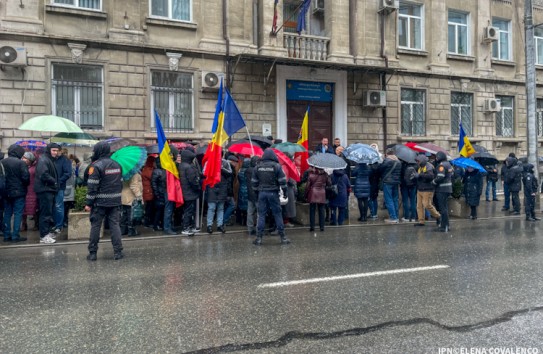 {БКС протестовал в ЦИК против проекта голосования по почте} Молдавские Ведомости