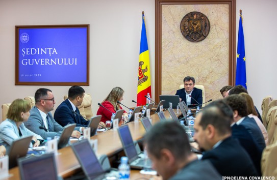 {В первом квартале экспорт из Молдовы сократился на 14 процентов, импорт - на 6,6} Молдавские Ведомости