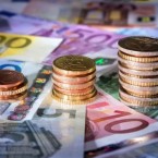 В Молдову поступает всё меньше денежных переводов частным лицам