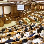 Парламент принял закон против затягивания процедуры экстрадиции