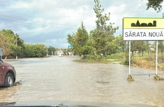 {Водителей призывают отправляться в путь только в случае крайней необходимости } Молдавские Ведомости