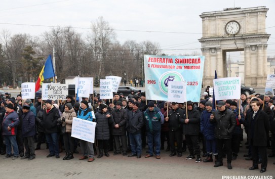 {Протесты железнодорожников продолжаются} Молдавские Ведомости