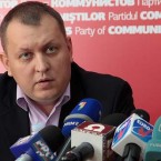 Петренко: "Попытки подкупа депутатов инсценированы для того, чтобы выставить их жертвами"