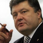 Порошенко с большим отрывом лидирует в президентском рейтинге