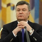 Янукович призвал провести на Украине референдум