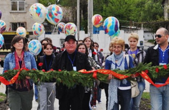 {Место проведения в Кишиневе гей-парада не разглашается} Молдавские Ведомости