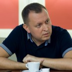 Григорий Петренко: «Американские военные кладут плитку в душевых, но почему-то в форме»