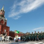 Молдавских военных пригласили на Парад Победы