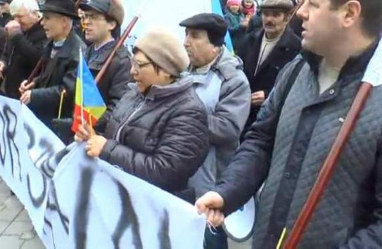 {В центре Кишинева прошел антиправительственный митинг} Молдавские Ведомости