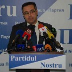 Кандидат в мэры от «Partidul Nostru» - Илиан Кашу 