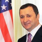 Филат намерен убедить США, что он должен стать премьером