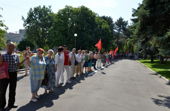 {Протест на трассе у Паланки} Молдавские Ведомости