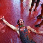 В Испании в 70-й раз прошла помидорная битва "la Tomatina" 