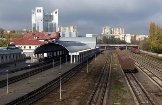 {Возле железнодорожного вокзала найден убитый мужчина} Молдавские Ведомости