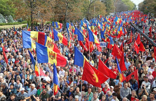 {Воскресный митинг сторонников Усатого и Додона переносится } Молдавские Ведомости