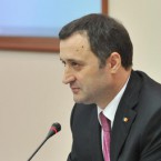 Парламент принял проект Филата