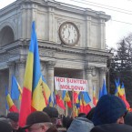 Протестующие предъявили властям ультиматум, призвав их до 17.00 28 января удовлетворить требования народа