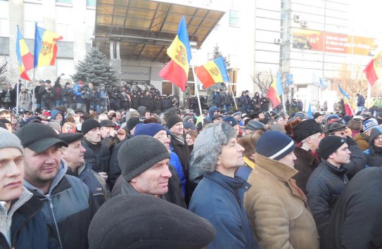 {Протесты продолжатся, о стратегии будет сообщено на следующей неделе  } Молдавские Ведомости