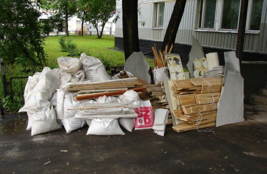 {В ближайшие пять лет все жители сёл будут платить за вывоз мусора} Молдавские Ведомости