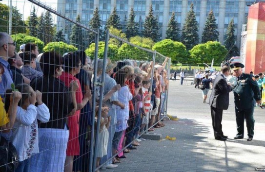 {Полиция заявила о провокациях на протестах в Кишиневе} Молдавские Ведомости