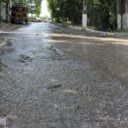 В Кишиневе трое суток течет вода из прорвавшейся трубы