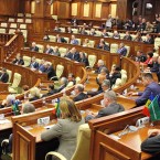 Парламент поддержал отставку судьи ВСП Татьяны Рэдукану 