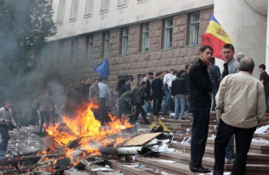 {Преступления, совершенные в апреле 2009 года, объявят заурядными} Молдавские Ведомости