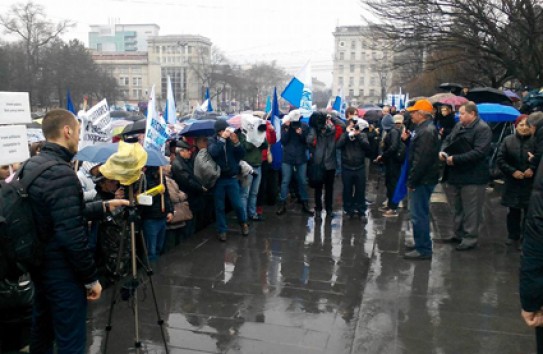 {Получат ли зарплату железнодорожники?} Молдавские Ведомости