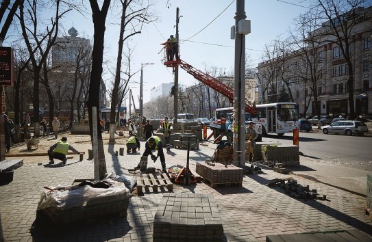 {Советники-социалисты: Для ремонта улиц используются некачественные материалы} Молдавские Ведомости