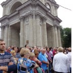 Митинг оппозиции: вернуть миллиард и повысить зарплаты педагогам