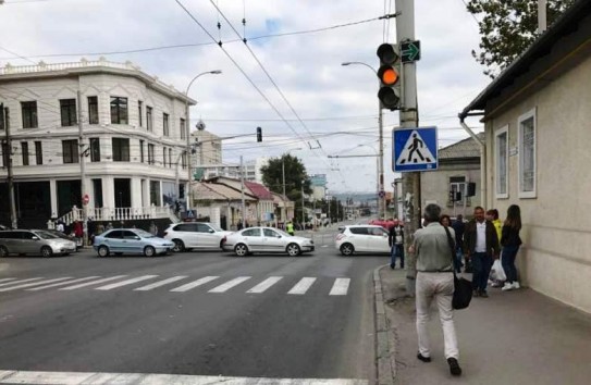 {Бизнес на марафоне парализовал весь Кишинев} Молдавские Ведомости