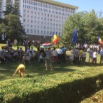 Власти не реагируют на протесты