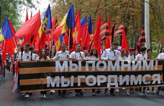 {Большинство граждан Молдовы - за вступление в Евразийский союз и против НАТО} Молдавские Ведомости