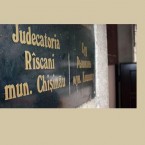 Пенсионер подал в суд на государство, требуя компенсации за кражу миллиарда