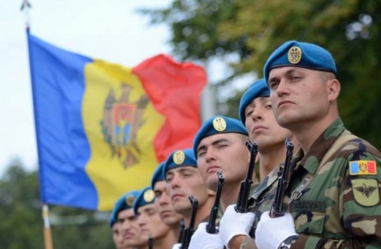 {В армию будут брать все меньше молодых людей} Молдавские Ведомости