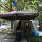 Неформалы из Occupy Guguta требуют возвращения кафе городу