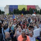 Акция солидарности в поддержку протестов в Бухаресте