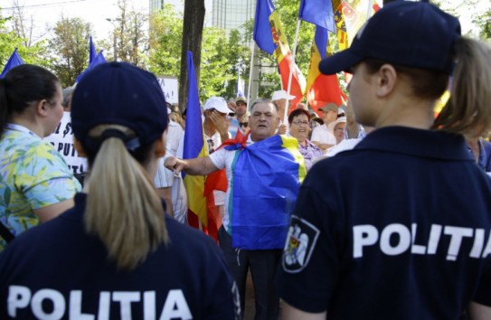 {Организаторы протеста: Массовое участие гастарбайтеров будет тревожным сигналом для властей } Молдавские Ведомости