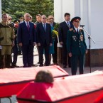 Левые партии возложили цветы на Шерпенском плацдарме