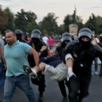 Взгляд: Полиция жестко разогнала протестующих в Кишиневе