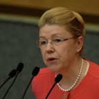 Мизулина призвала парламент Молдовы поддержать инициативу Додона о материнском капитале