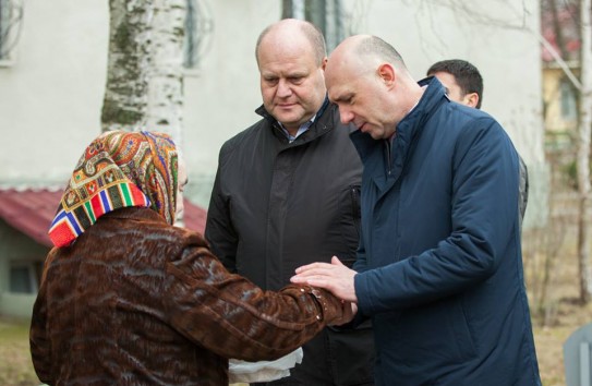 {О зарплате без розовых очков} Молдавские Ведомости